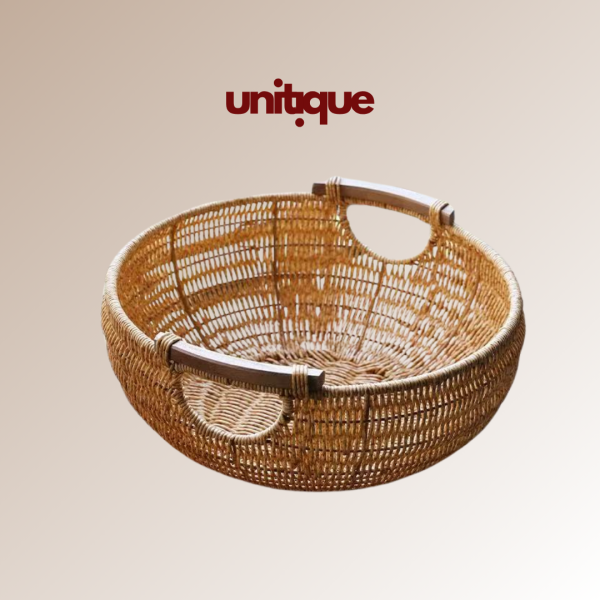 დაწნული ხილის კალათა